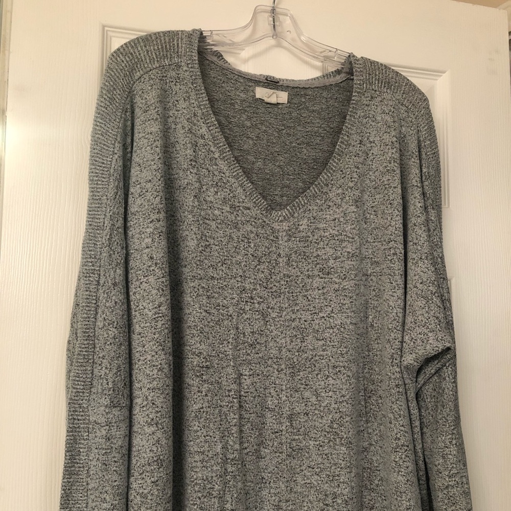 !!! 2 for $10!!! Cupio Woman supersoft grey lightweight sweatshirt